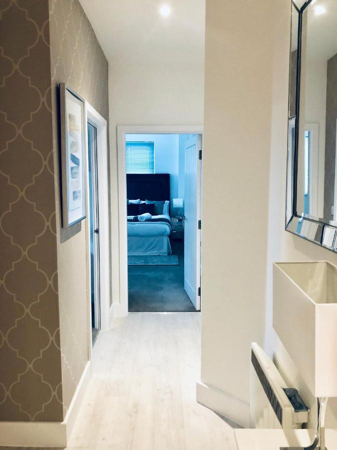Snapos Luxury Serviced Apartment - Meridian House Bedford Dış mekan fotoğraf